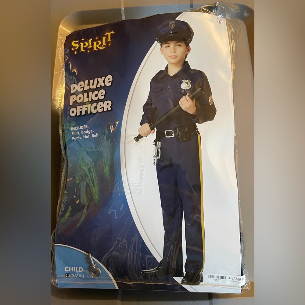 Spirit Deluxe Police Officer Kids Costume Size S 4-6 Shirt Pants Hat Belt & More